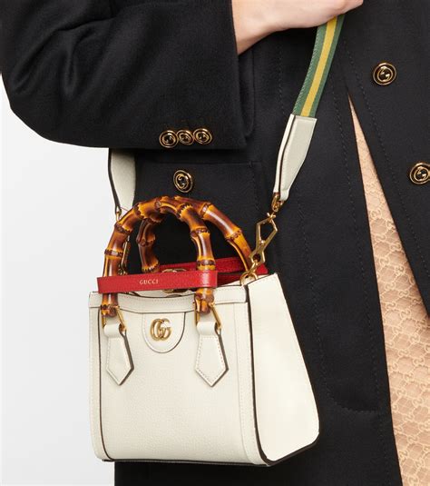 mini borsa gucci diana|gucci diana tote bag.